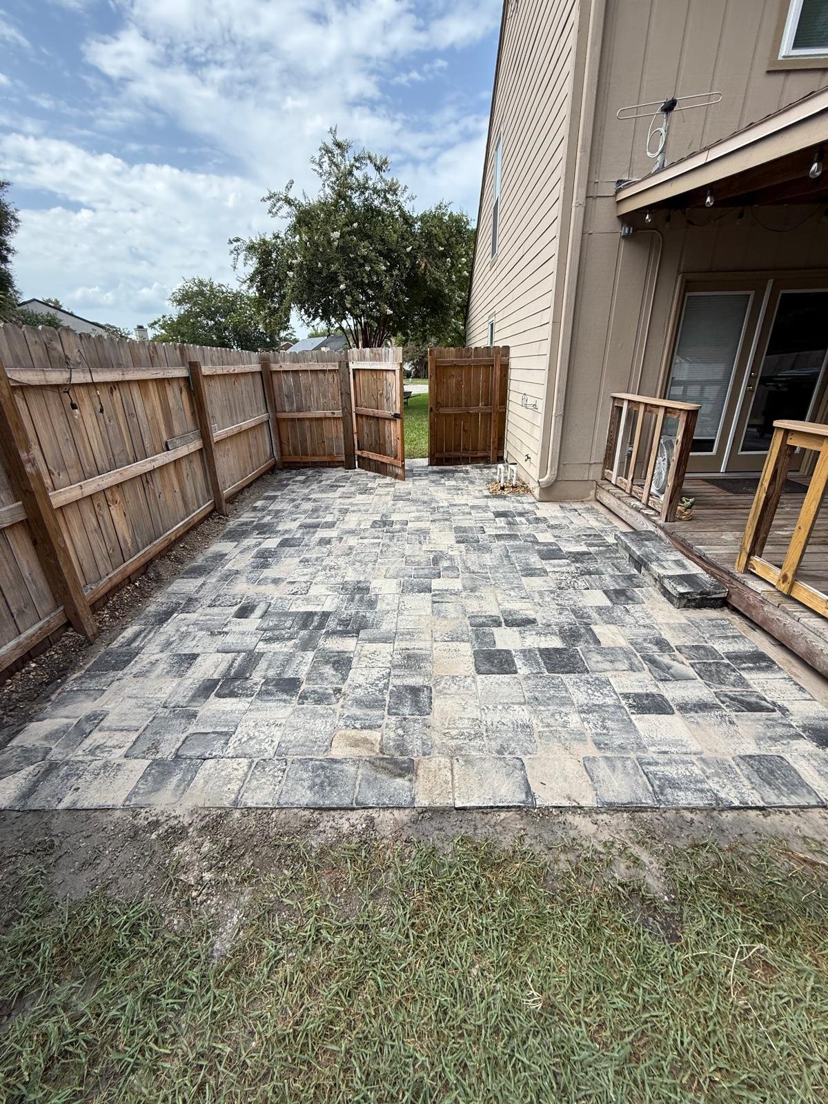 Paver patio and driveway installation