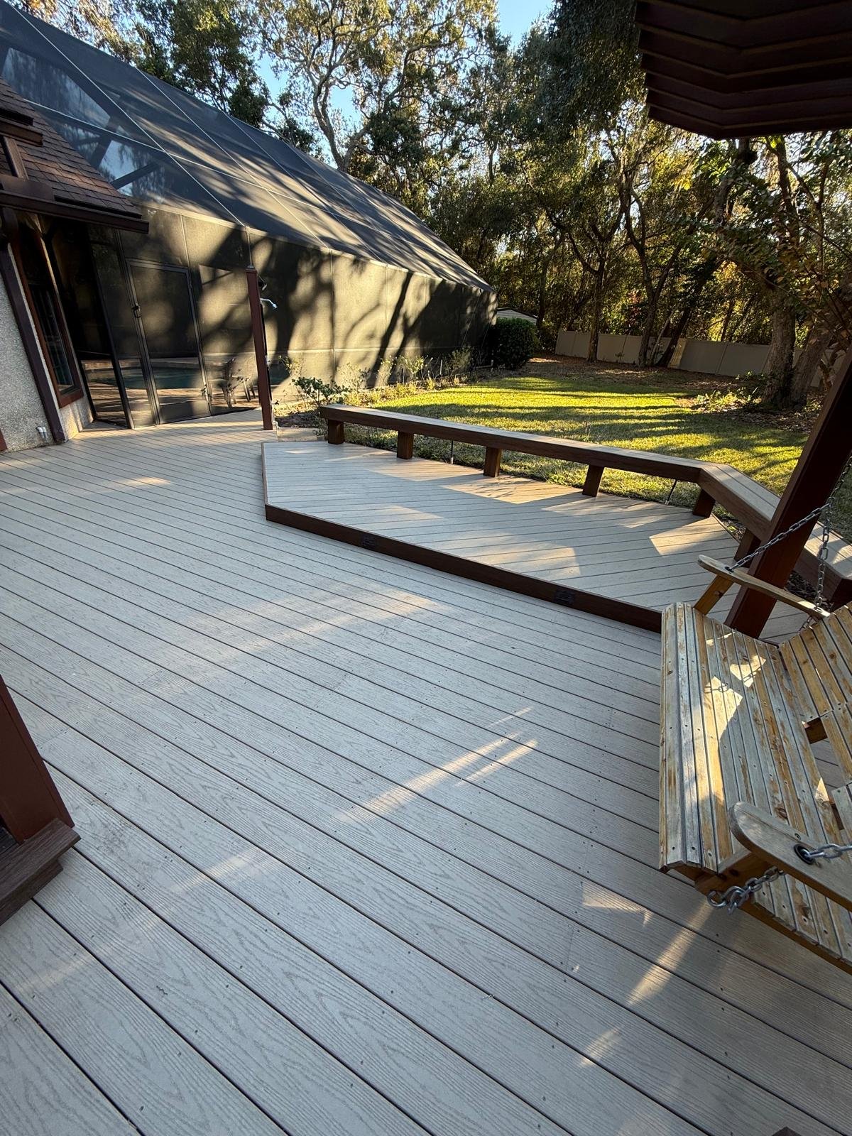 Finish carpentry work in a Jacksonville home